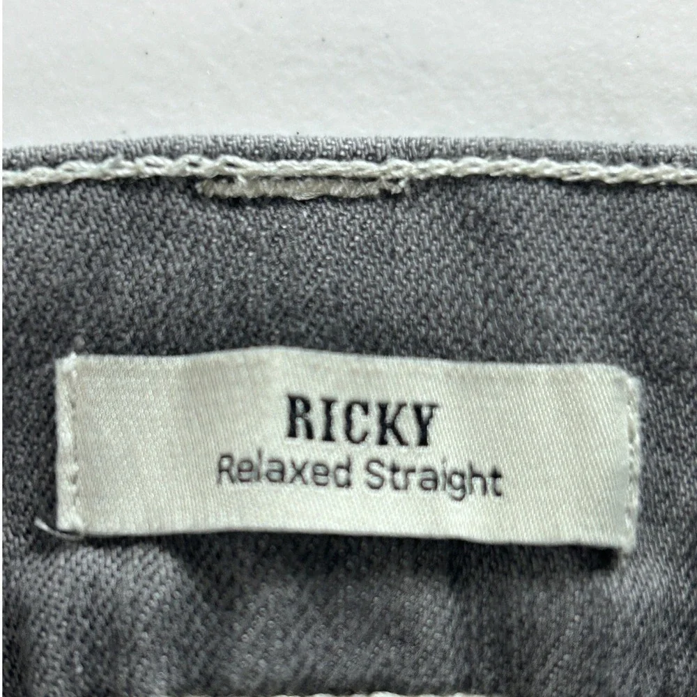 True Religion Ricky Relaxed Straight Jeans Chalk Grey Wash Flap Pocket 30x34 NEW